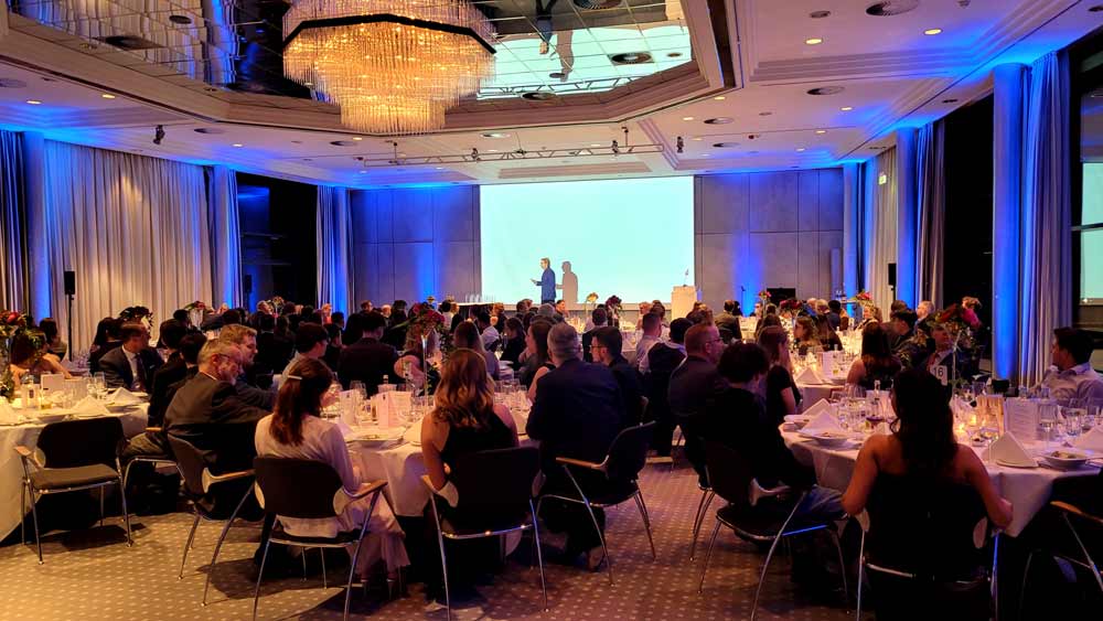 Als Zauberer auf einer Gala im Dorint Hotel Wiesbaden